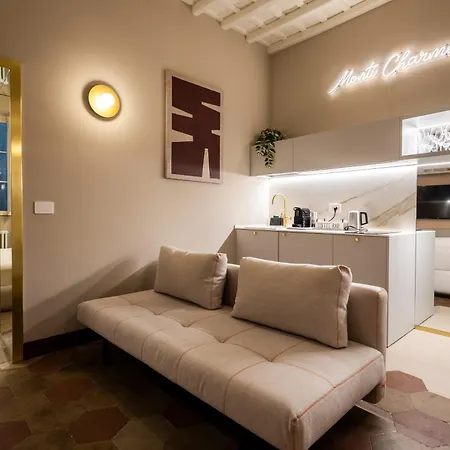 Διαμέρισμα Monti Charme *